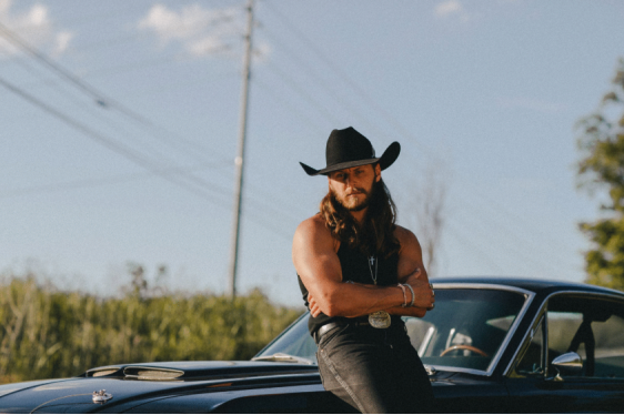 Country Music Sensation Warren Zeiders is Coming to Hard Rock